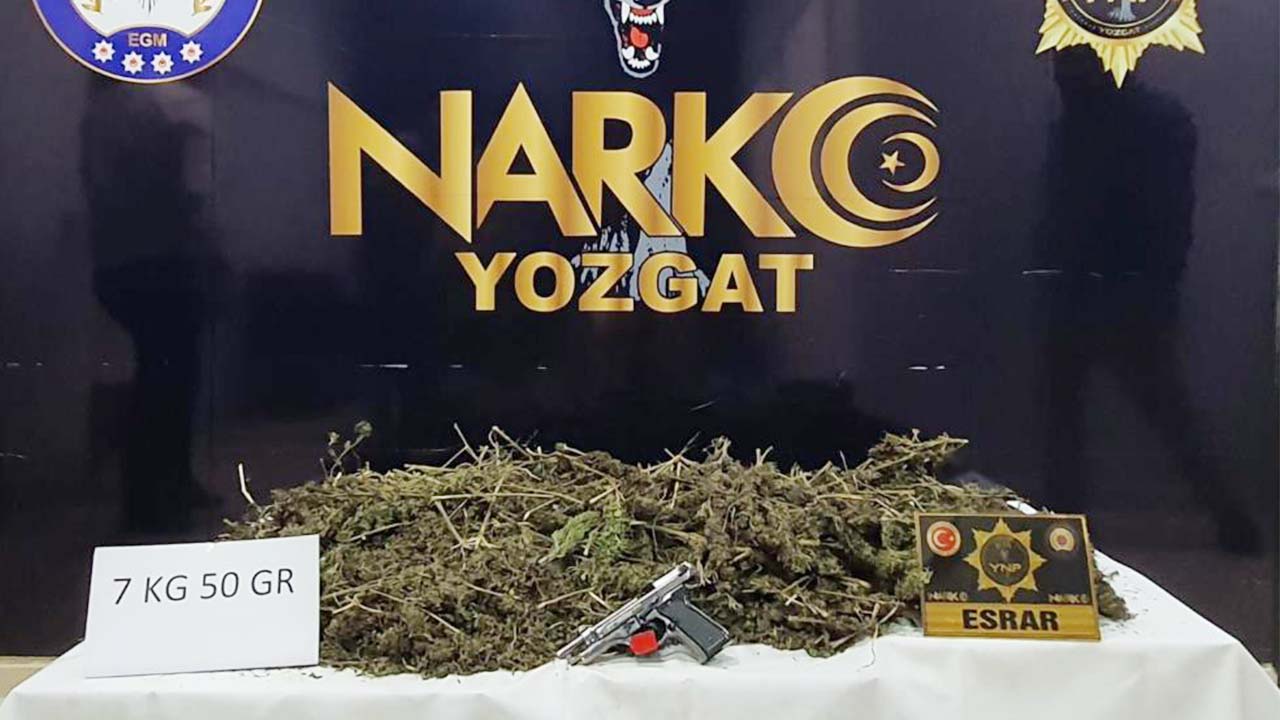 Yozgat’ta Narkotik Operasyonu: 7 Kilo Esrar Ele Geçirildi
