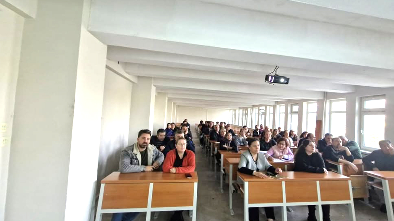 Yozgat Bozok Üniversitesi Meslek Yüksekokulu’nda Ders Başarı Değerlendirme Toplantısı