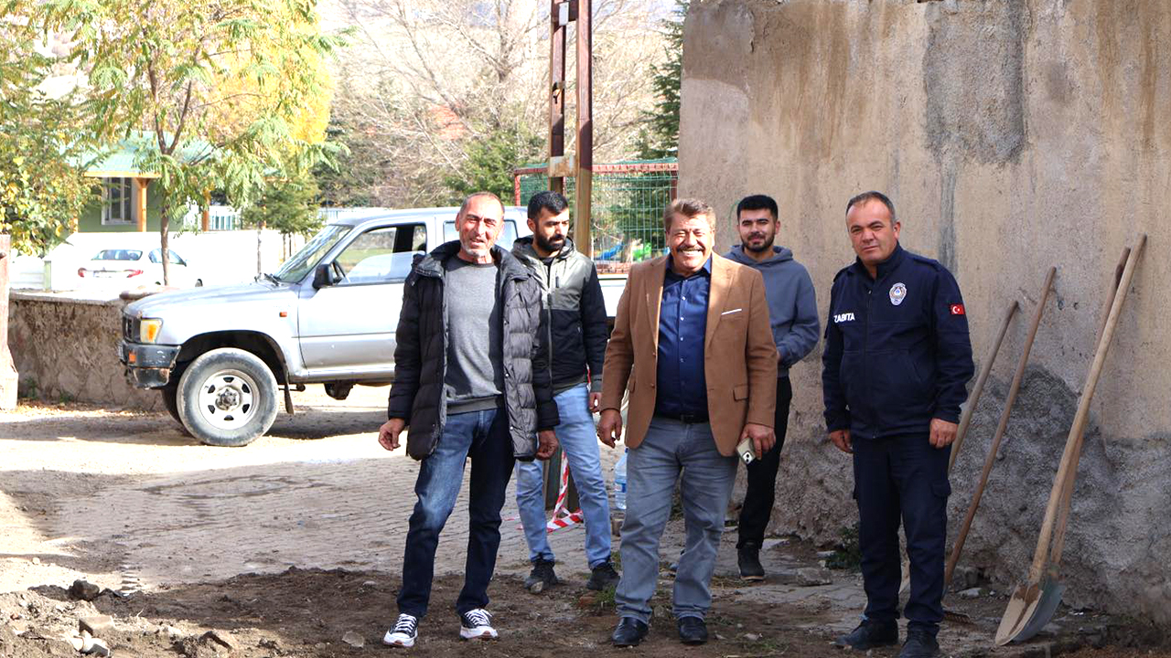 Saraykent Belediye Başkanı Ahmet Köroğlu İlçede Yapılan Çalışmaları Yerinde İnceledi