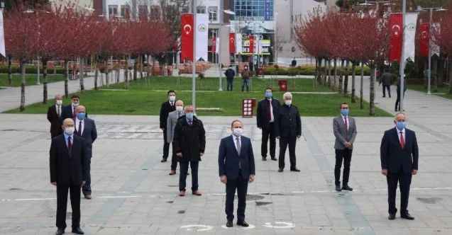 Bolu’da korona virüs önlemli 23 Nisan programı düzenlendi