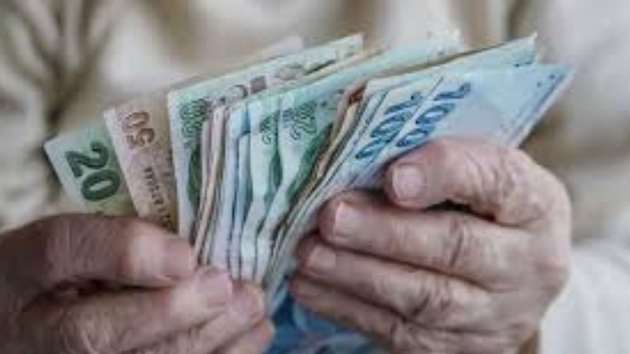 2026 Emekli Maaşı Zammı Netleşiyor: Ocak Ayında Yeni Rakamlar Açıklanacak