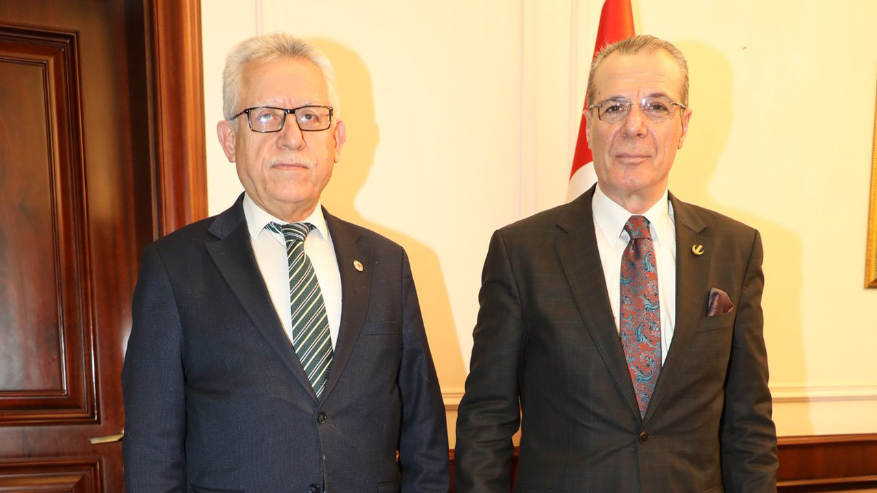 Yeniden Refah Partisi Genel Başkan Yardımcısı Osmanağaoğlu’ndan Başkan Arslan’a Nezaket Ziyareti