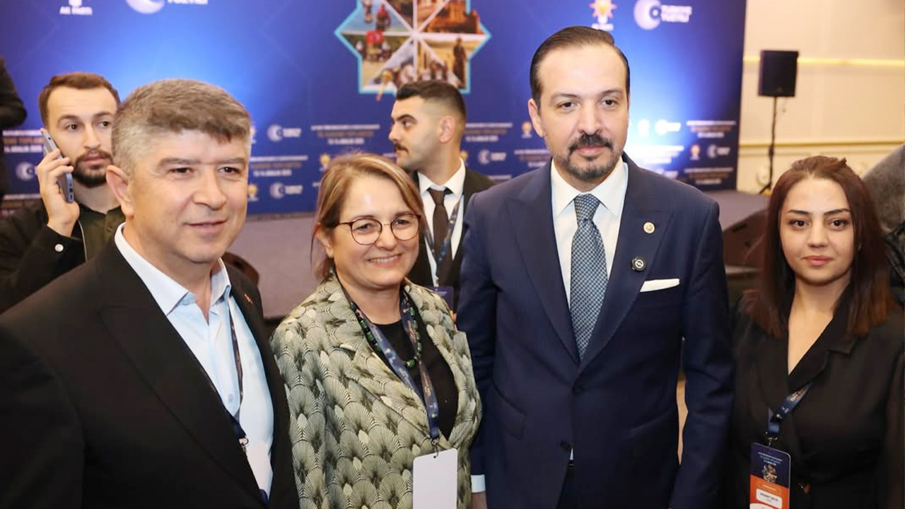 Türk Dünyası Vizyonu Ankara’da Masaya Yatırıldı : Yozgatlı AK Kadınlar da katıldı