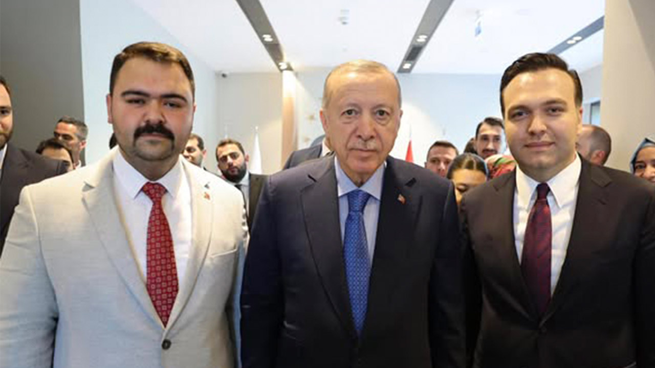 Son dakika: AK Parti’den Yozgat’ta ikinci istifa geldi!