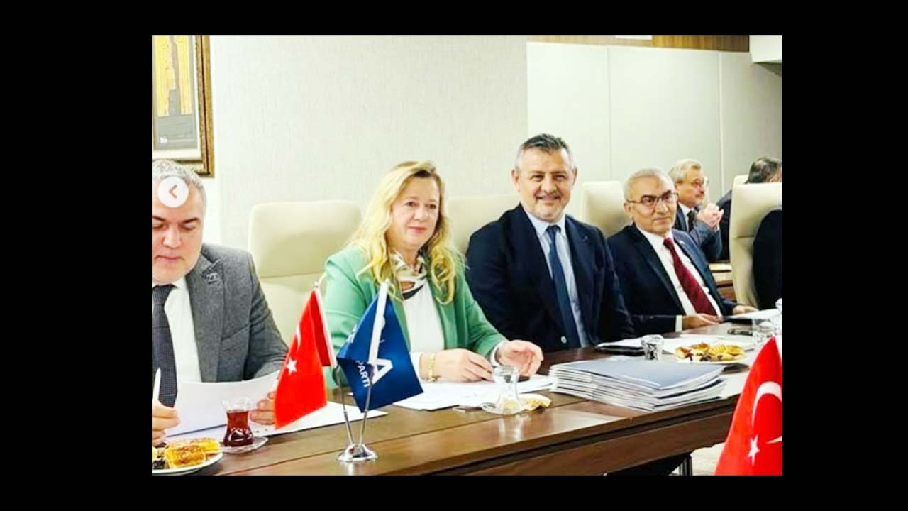 Anahtar Parti’de İşler Yolunda: MYK Toplantısı Tam Kadro Gerçekleşti