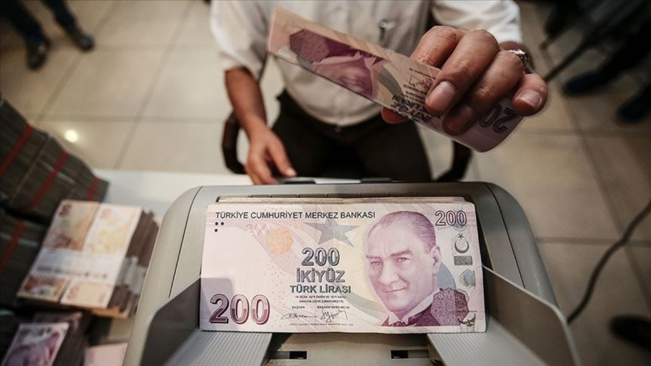 Aralık Ayı Yaşlı ve Engelli Aylıkları Hesaplara Aktarılmaya Başlandı