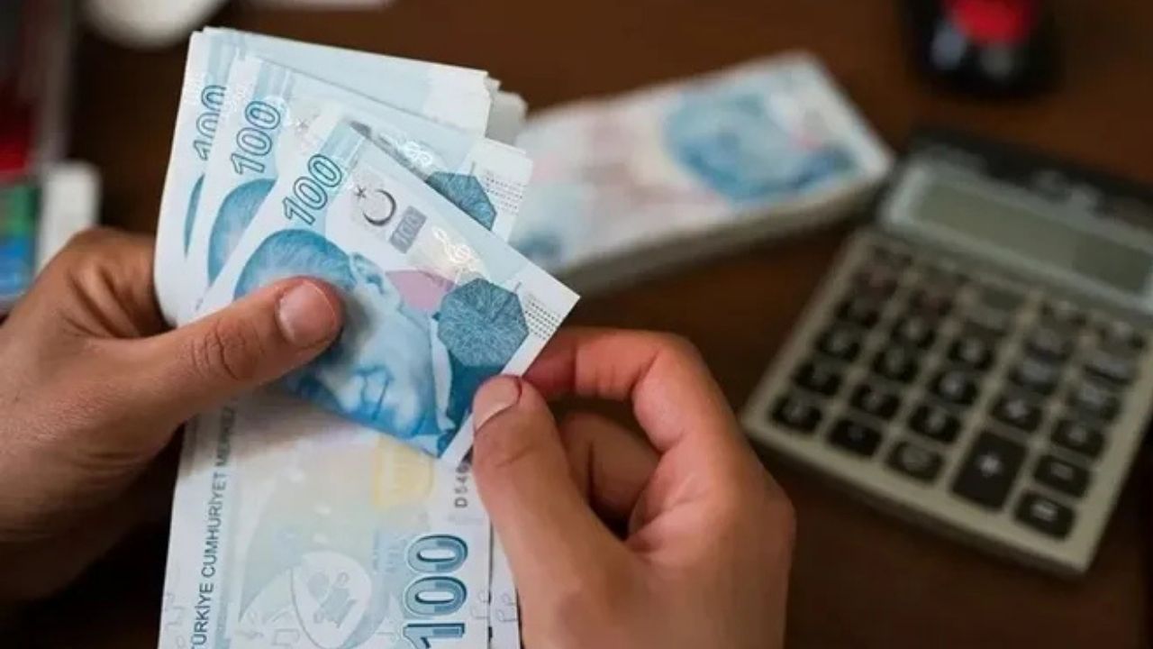 Asgari Ücret 2026 İçin Geri Sayım Başladı: Masada 3 Enflasyon Tahmini, 3 Zam Senaryosu