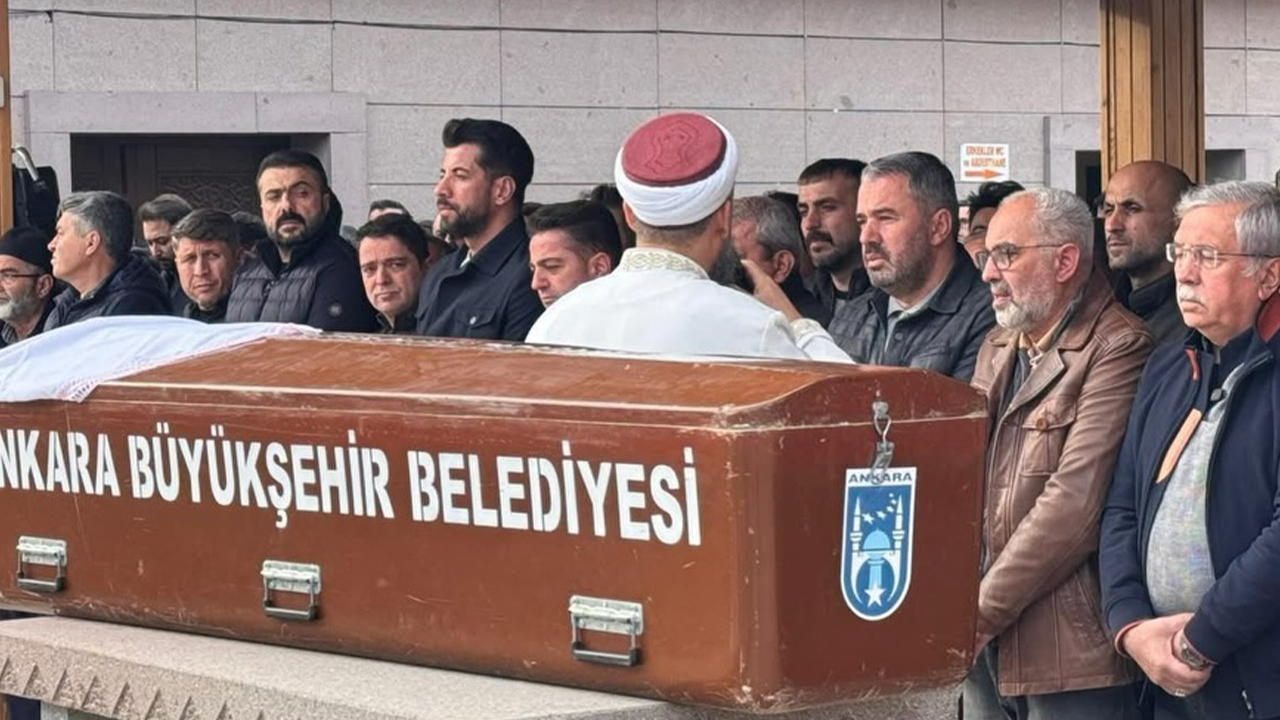 Pursaklar Belediyesi Eski Özel Kalem Müdürü Esra Esim Son Yolculuğuna Uğurlandı