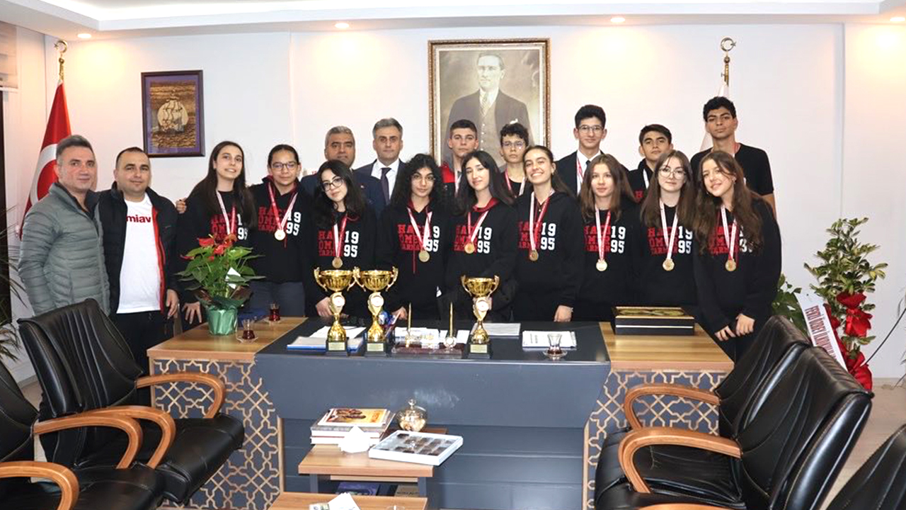 Yozgatlı Müdürün Okulu Başarılara Doymuyor