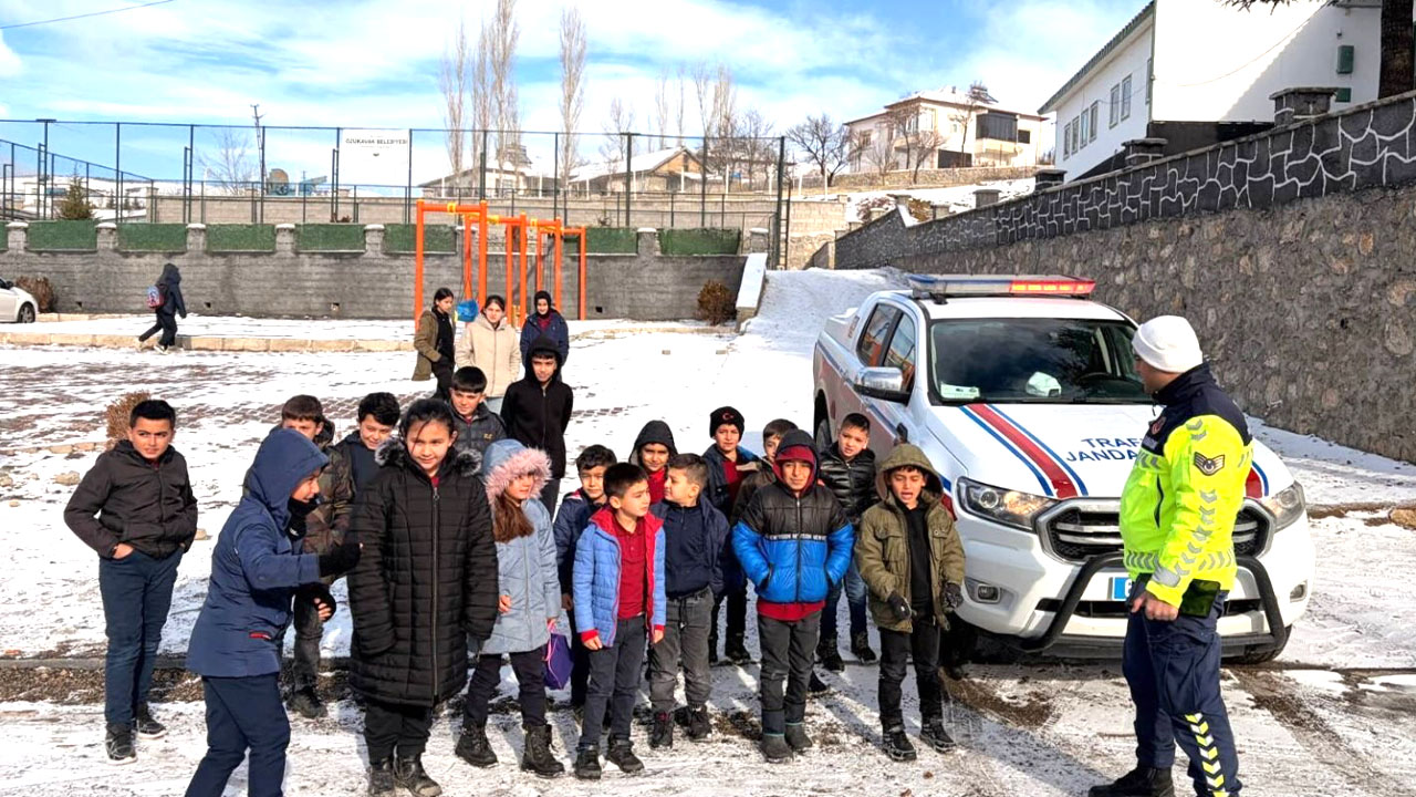 Yozgat’ta Huzurlu Okul Önleri ve Huzurlu Sokaklar Uygulaması Gerçekleştirildi