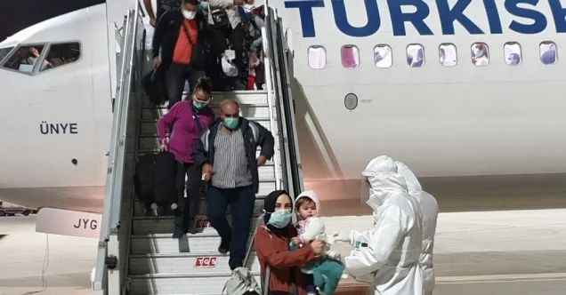 Yurt dışından 133 Türk vatandaşı daha Türkiye’ye getirildi