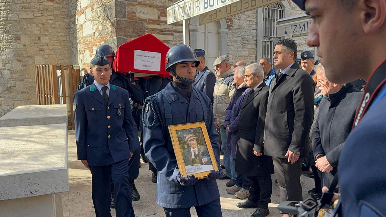 Kore Gazisi Ahmet Orhan Gülez Hakka Yürüdü