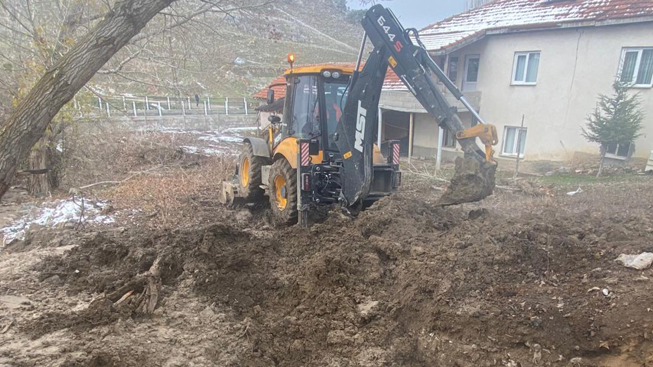 Saraykent’te Su Ana Hattı Arızası Giderildi İlçeye Yeniden Su Verildi