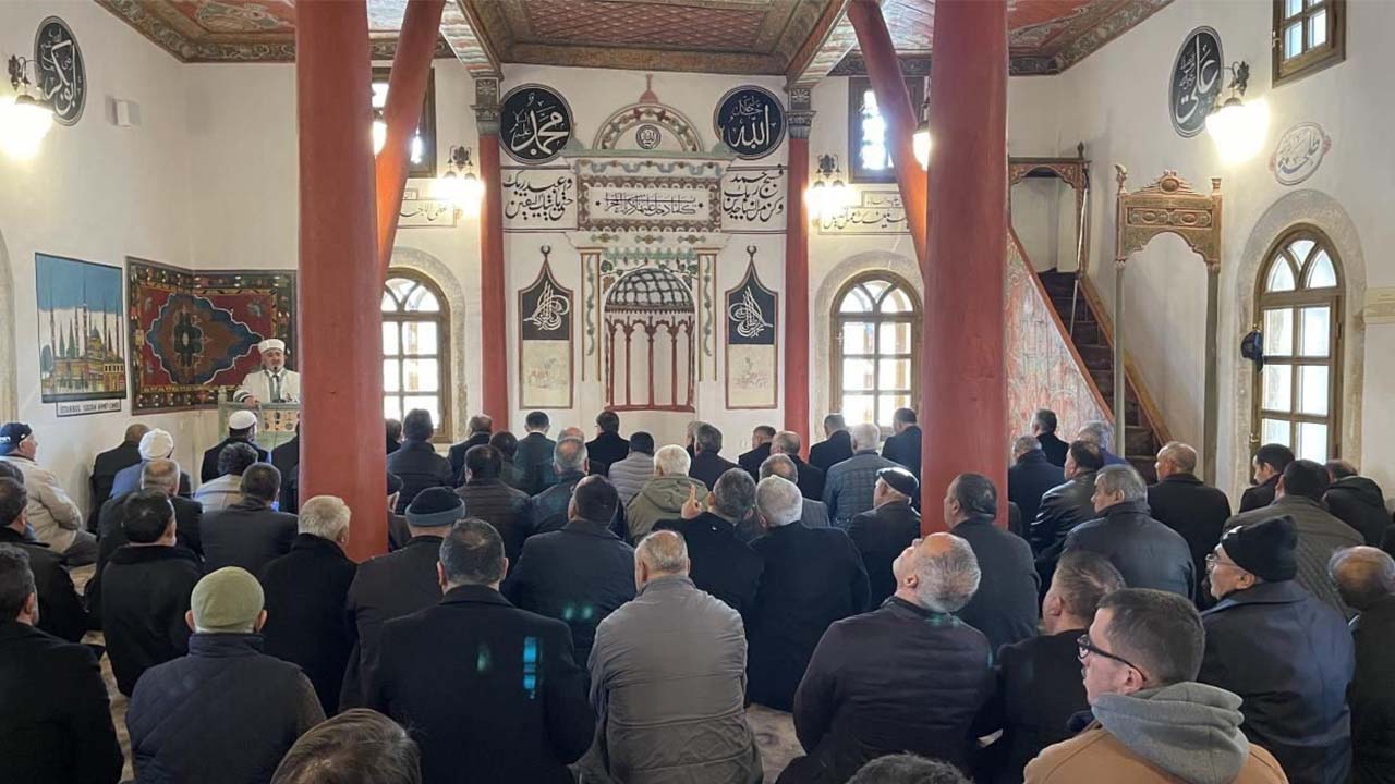 Yozgat’ın 251 Yıllık Sessiz Mirası: Tokmak Hasan Paşa Camii Zamana Meydan Okuyor
