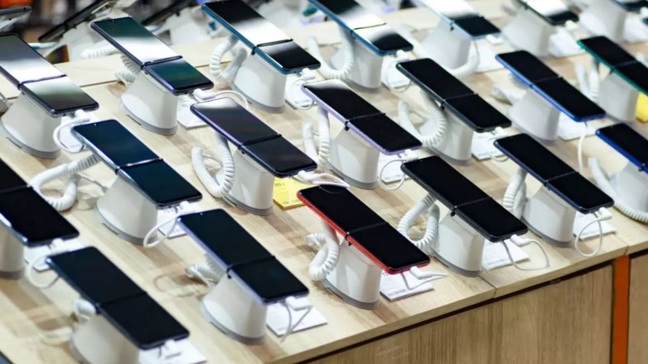 Telefon Pil Ömrünü Uzatmanın Sırrı: Uzmanlardan Batarya Sağlığını Koruyan 80 Kuralı