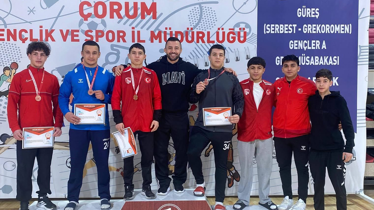 Yozgat Takımı Grekoromen Güreş’te Üçüncü Oldu