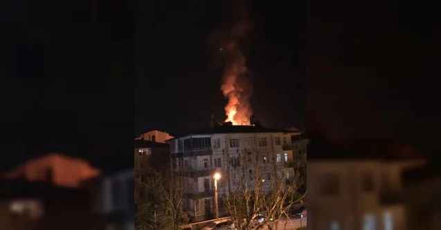 Niğde’de çatı yangını korkuttu