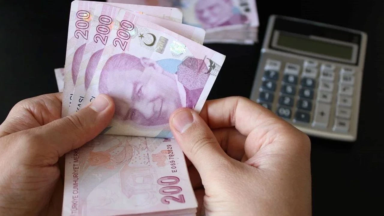 14 Günlük Maaş Farkı Ne Zaman Yatacak? Hesaplama Nasıl Yapılır?