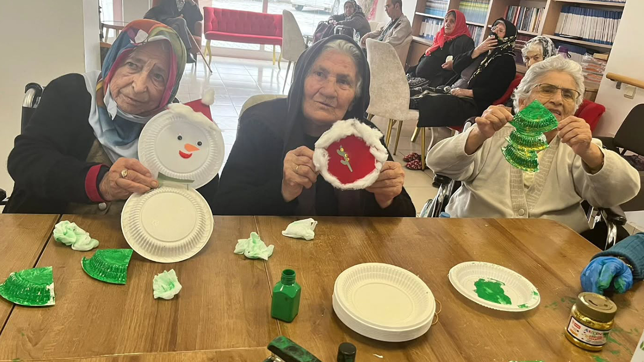 Bahadın Yaşlanma Vakfı yaşlandırmıyor: yaptıklarına bakın!
