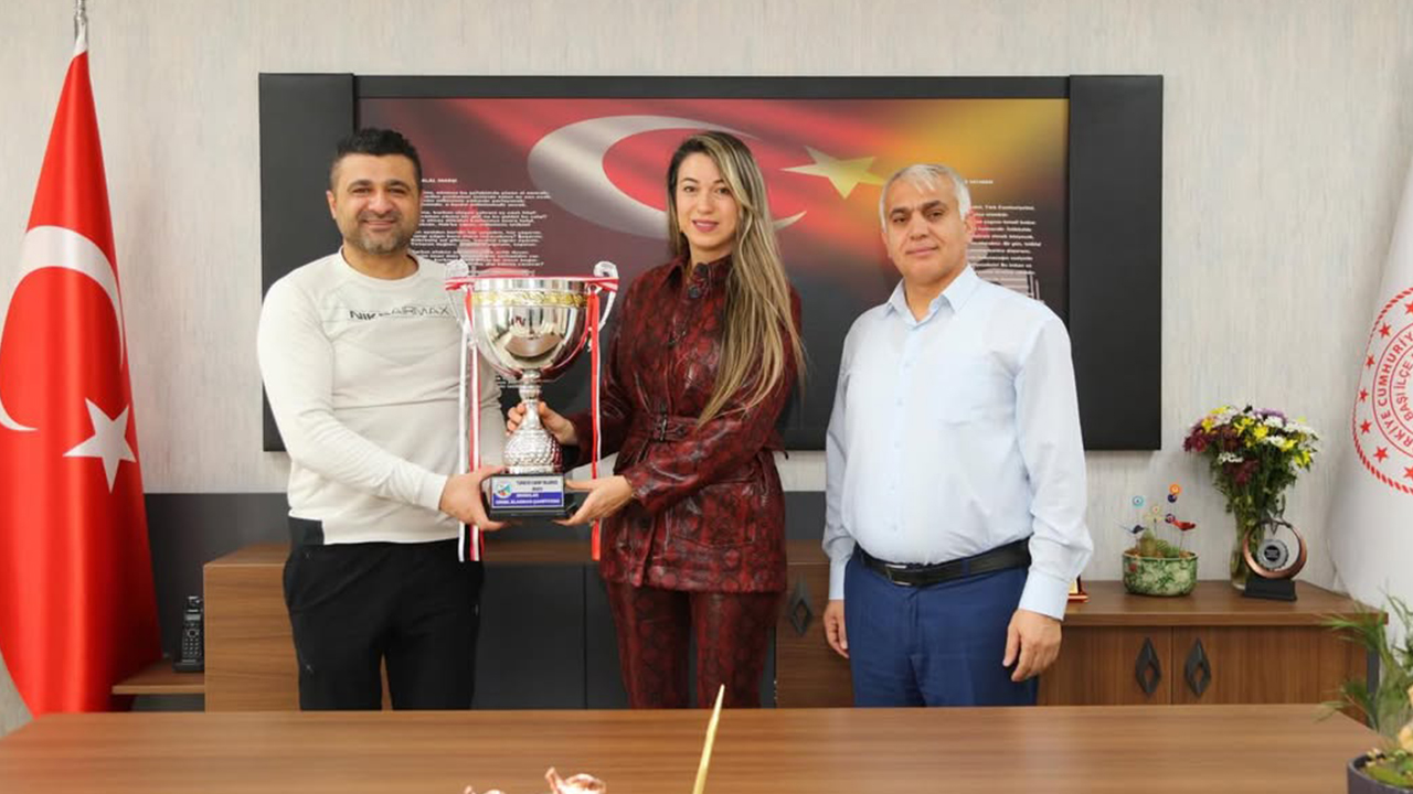 Gölbaşı İlçe Milli Eğitim Müdürü Serap Yılmaz’dan Başarılı Öğretmenlere Tebrik