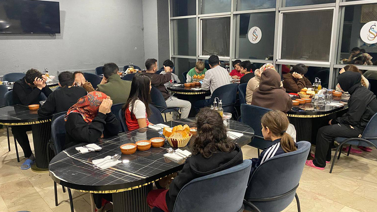Yozgat’ta Çocuk Evlerindeki Çocuklara Ara Tatil Hediyesi
