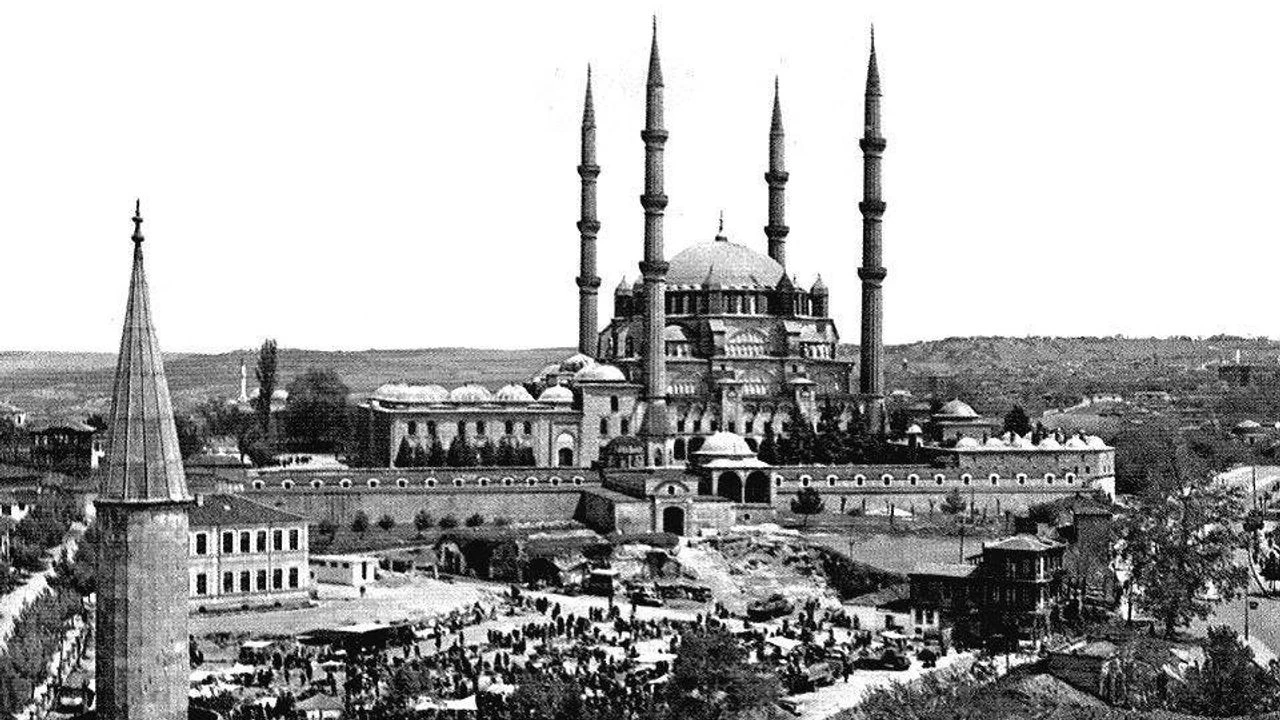 Türkiye'deki Şehirlerin Eski İsimleri! Sadece Bir Kenti Adı Değişmedi Peki Edirne'nin Eski İsmi Neydi?