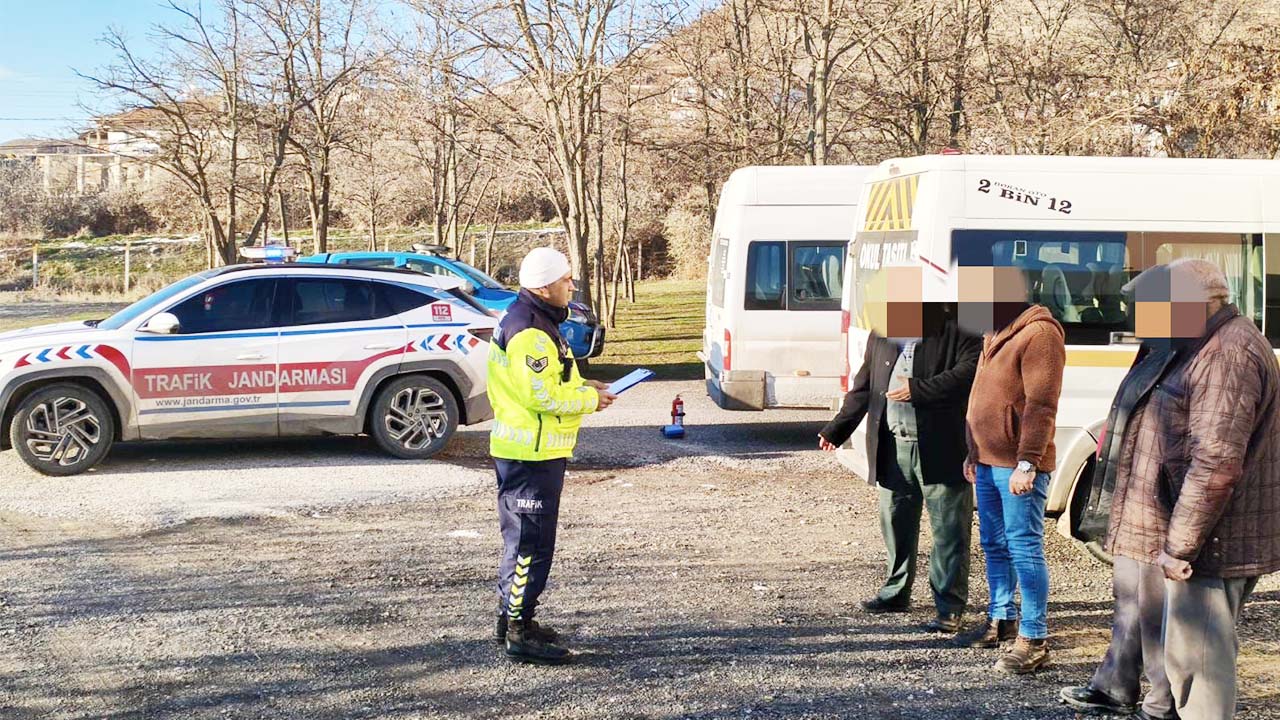 Yozgat’ta Jandarmadan Okul Servislerine Sıkı Denetim