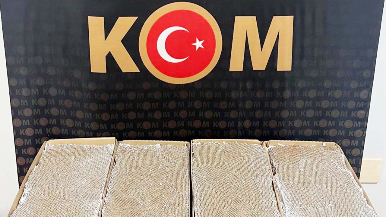 Yozgat’ta Kargo Paketinden Çıkanlar Şok Etti: Tam 20 Bin Adet…