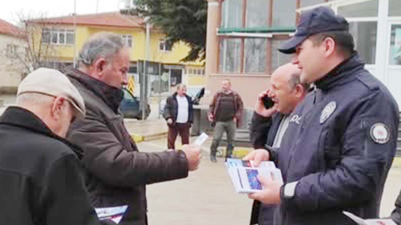 Yenifakılı’da Dolandırıcılara Karşı Uyarı