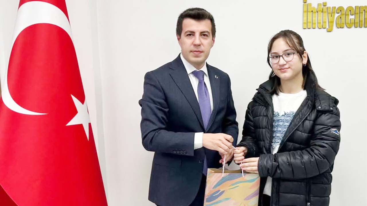 Yenifakılı’da resim alanında büyük başarı!