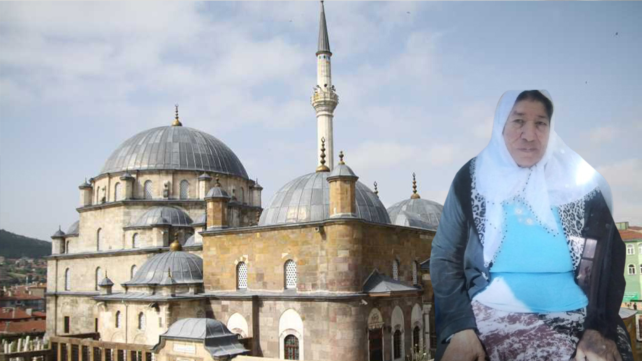 Yerköylü müzisyen annesini kaybetti