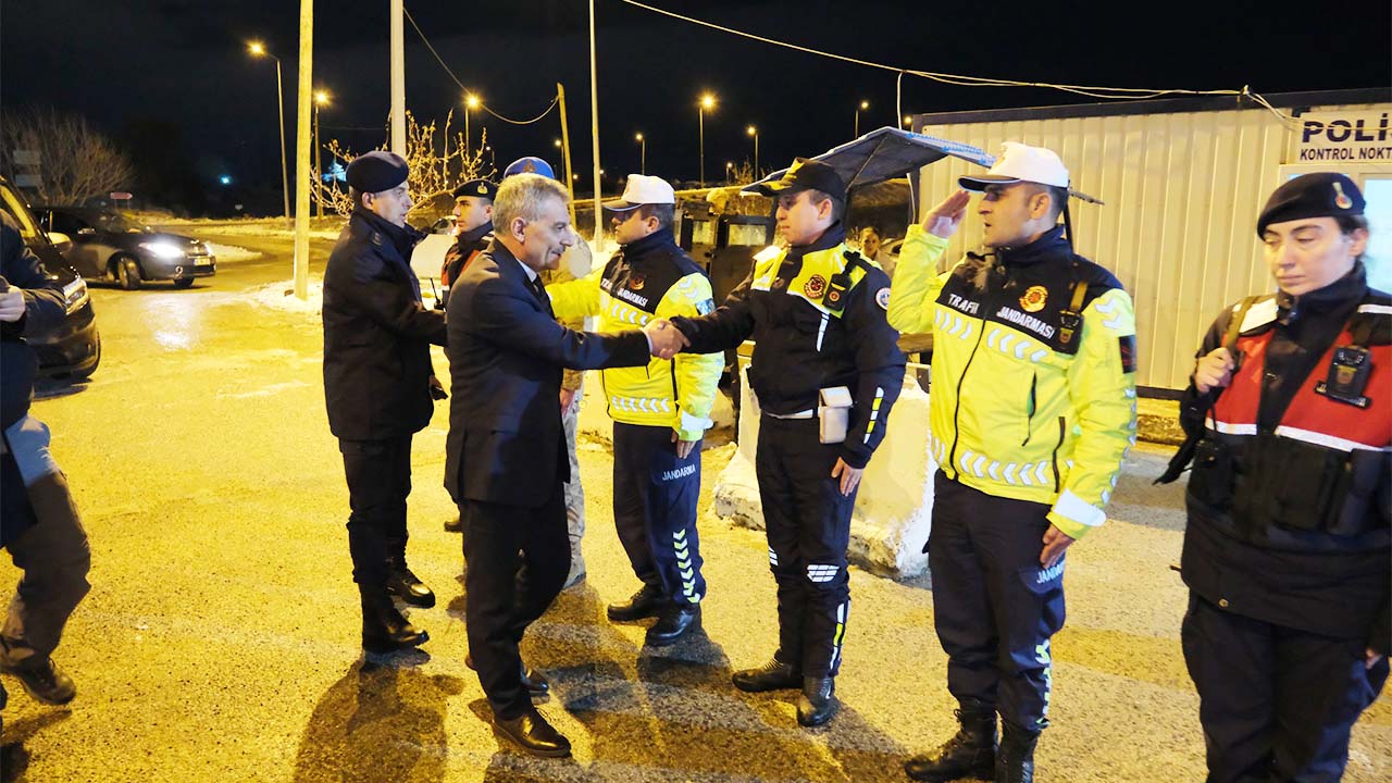 Yozgat Valisi Özkan Yeni Yılda Personeli Yalnız Bırakmadı!