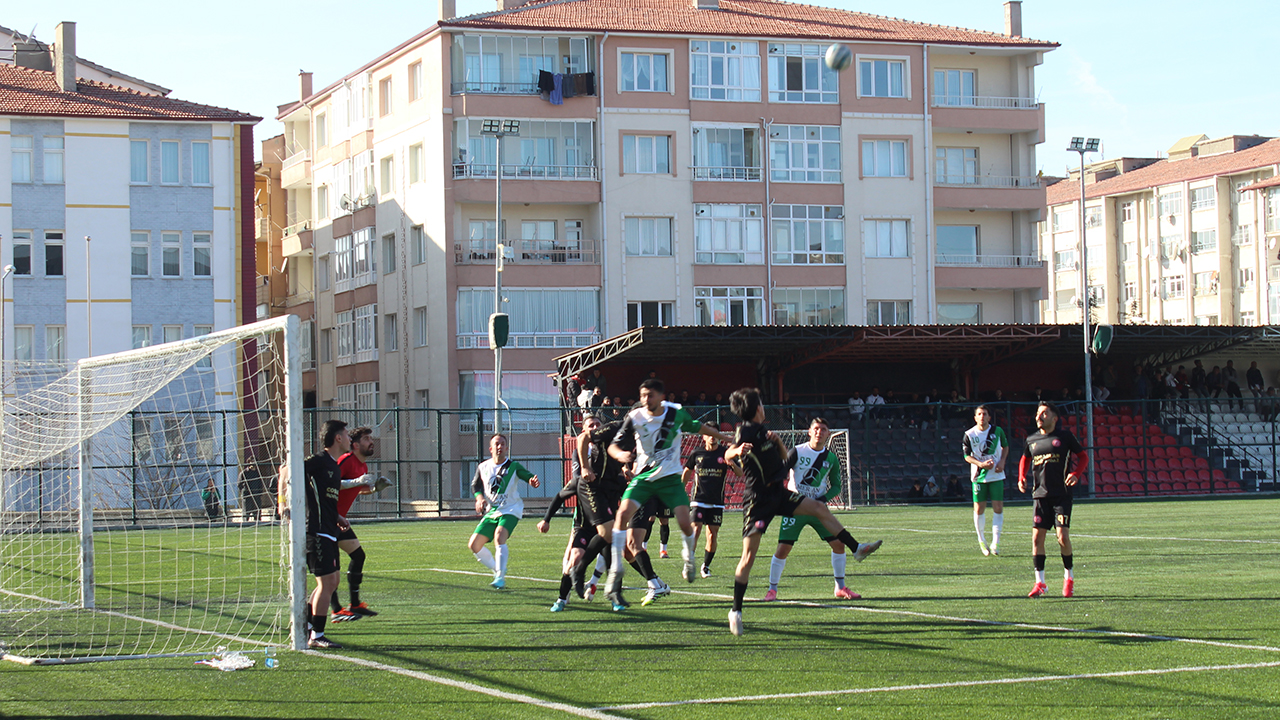 Yozgat Süper Amatör Ligi’nde Zirve Değişmedi