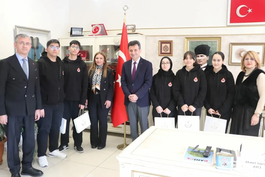 Cemil Meriç Anadolu Lisesi Öğrencileri Ankara İl Birincisi Oldu