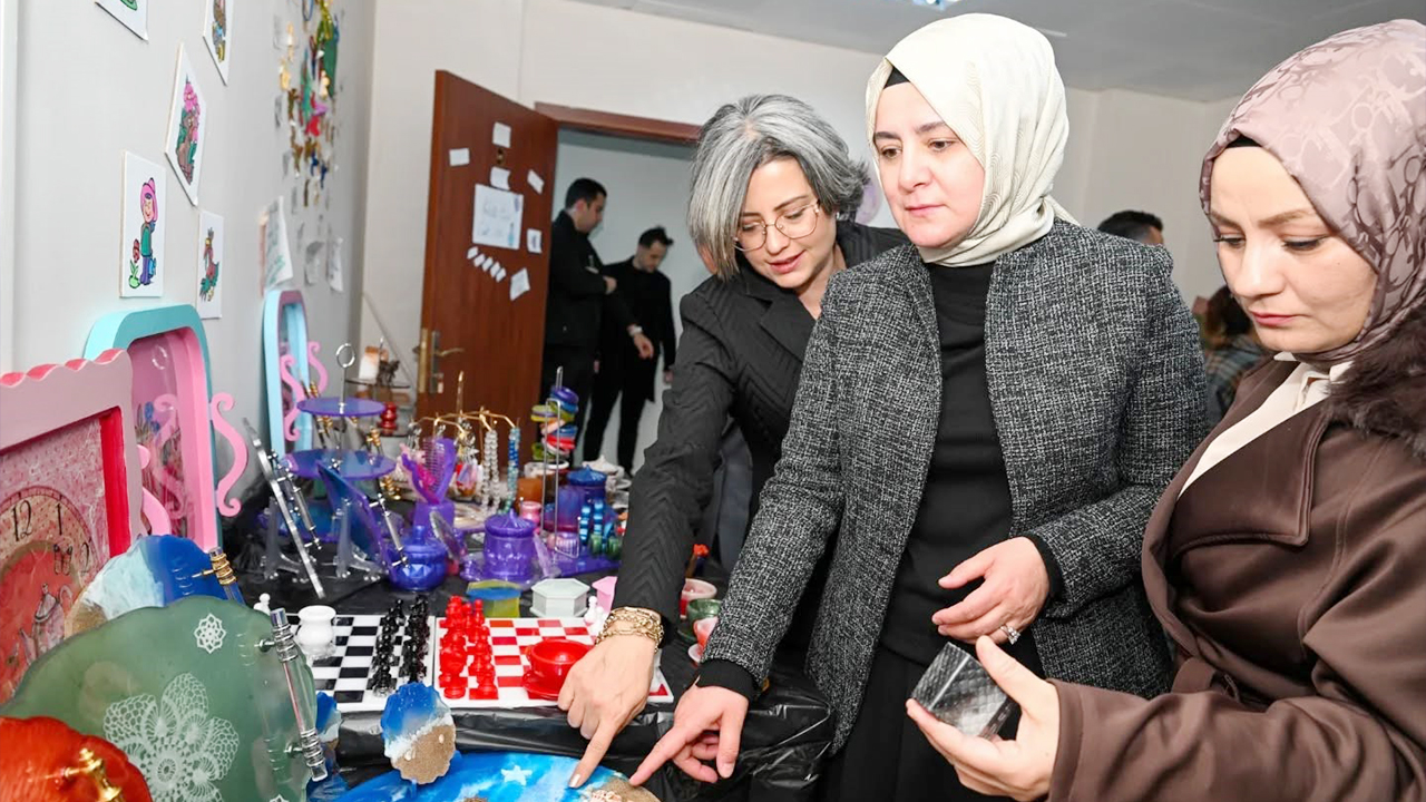 İçişleri Bakanı Mustafa Çiftçi’nin Eşi Azime Çiftçi Kimdir?