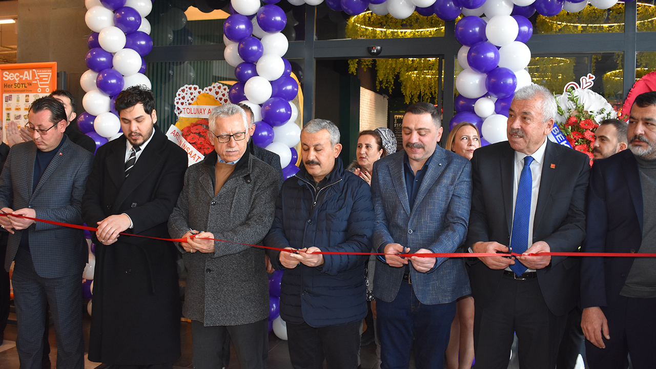 Yozgat'ta Cafemora Yeni konsepti ile hizmette