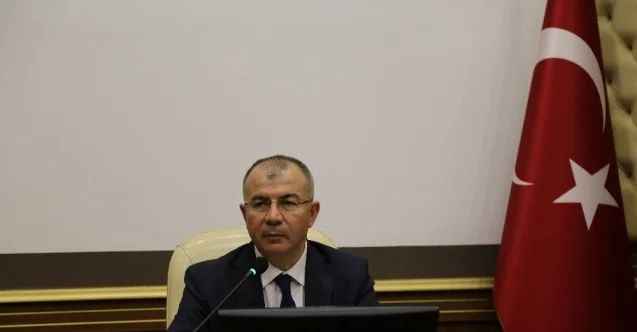 Salgınla ilgili mücadelede başarının sırrını anlattı