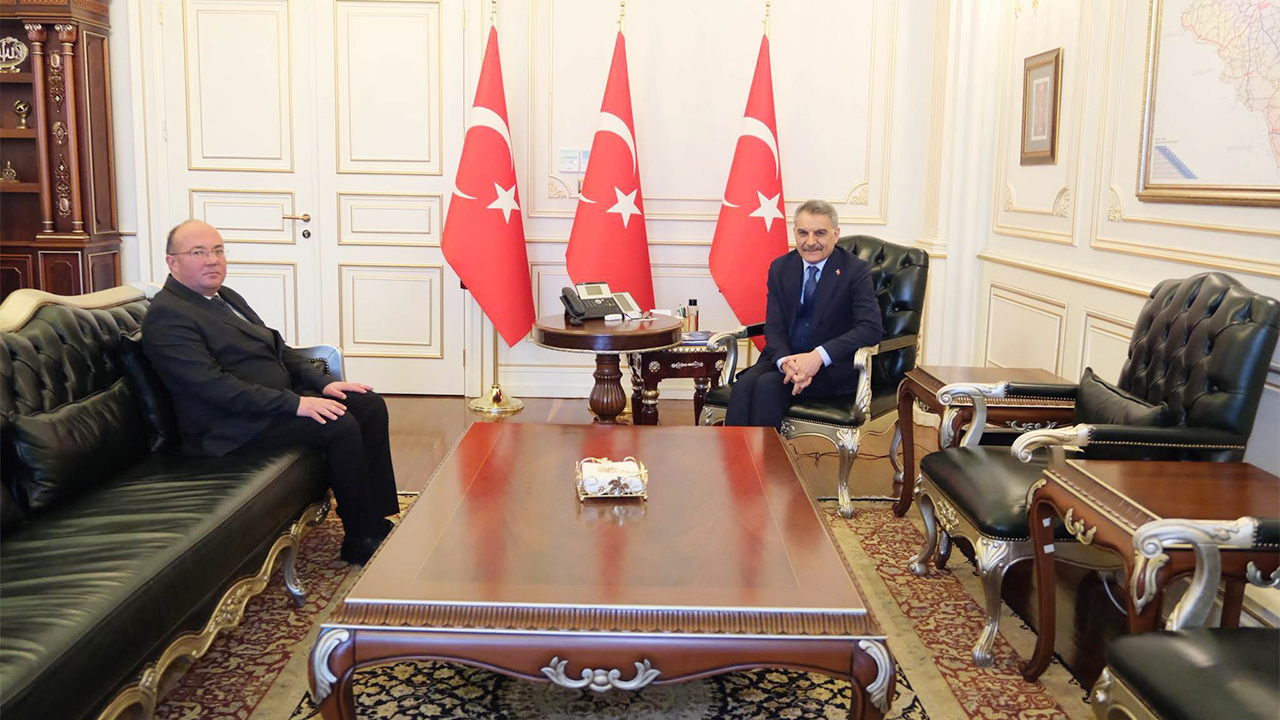 Çayıralan Belediye Başkanı Ahmet Kaygısız Vali Özkan’a Çayıralan’ı anlattı!