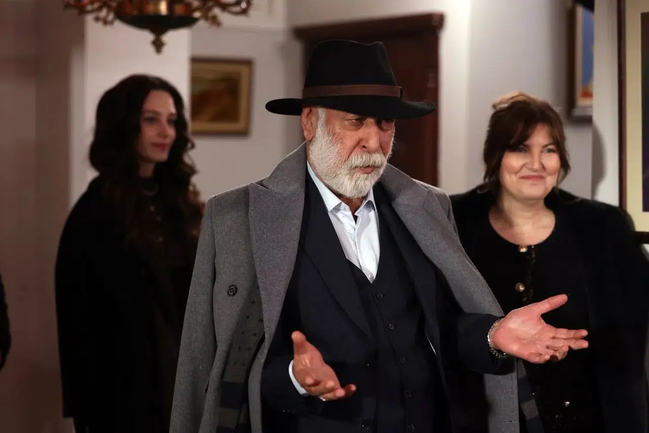 Don Çiçi Kimdir? Yeraltı Dizisindeki Rıfat Hanoğlu’nu Kim Canlandırıyor, Gerçek Adı Ne?