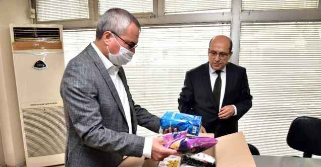 Manisa’da ihtiyaç sahibi vatandaşlara gıda kolisi desteği