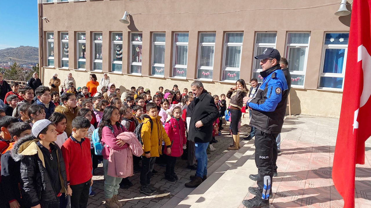 Yenifakılı, Boğazlıyan ve Sorgun’da 500’e Yakın Vatandaşa Bilgilendirme