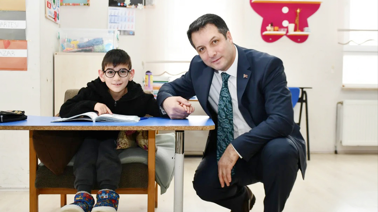 Sorgun Kaymakamı Canpolat’tan Özel Eğitim Okullarına Ziyaret
