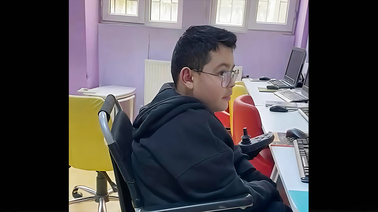 Yozgat İl Milli Eğitim Müdürlüğü Çekerek Osman Durmaz Fen Lisesi Açıklaması: Asansör Sorunu Gideriliyor