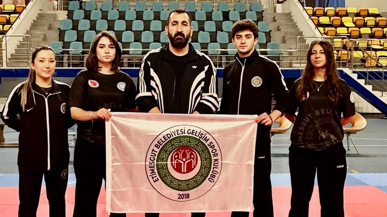 Etimesgut Belediyesi Kickboks Takımı’ndan Ankara Şampiyonası’nda 27 Madalya
