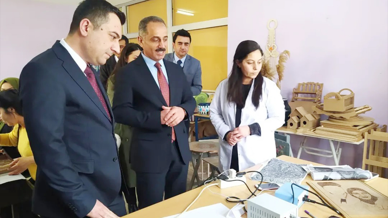 Çekerek’te Halk Eğitimi Merkezi’ne Anlamlı Ziyaret