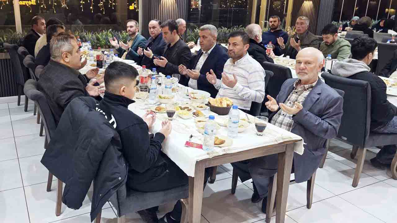 Hollanda Yozgatlılar Federasyonu’ndan Şehit Aileleri ve Gaziler Onuruna Anlamlı İftar Programı