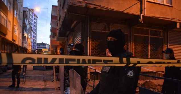 Esenler’de çöken istinat duvarı havadan görüntülendi