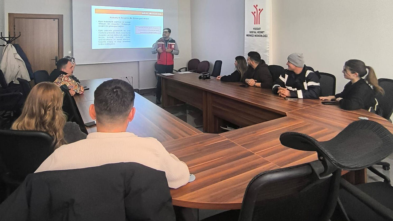 Yozgat’ta Evlilik Kredisi Alan Çiftlere Eğitim