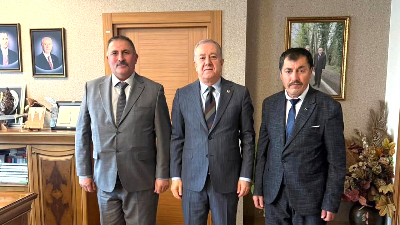MHP Yenifakılı Heyetinden Sadir Durmaz’a Ziyaret