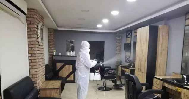Bafra’da berber ve kuaförlere dezenfekte, gıda işletmelerine denetim